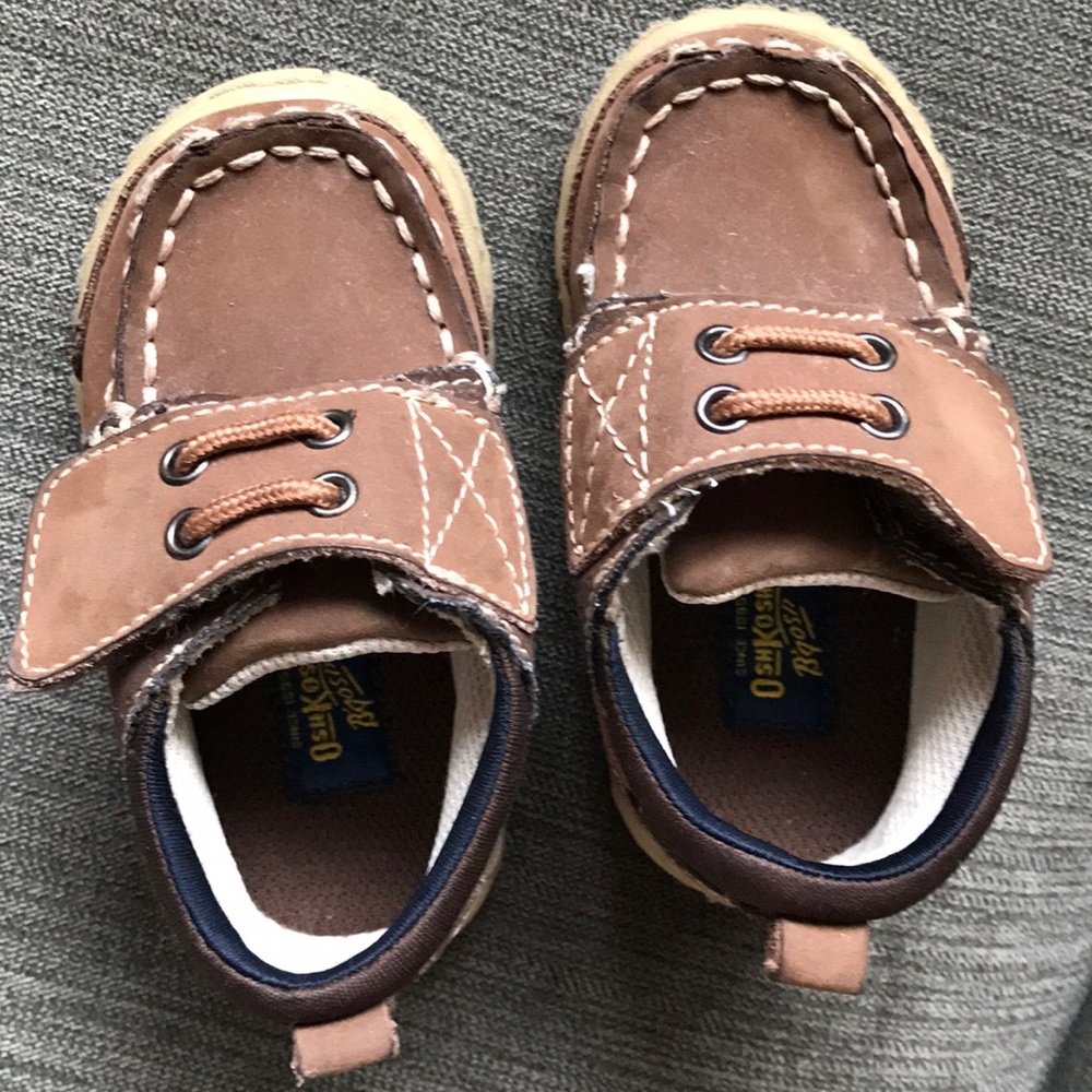 Children's shoes
